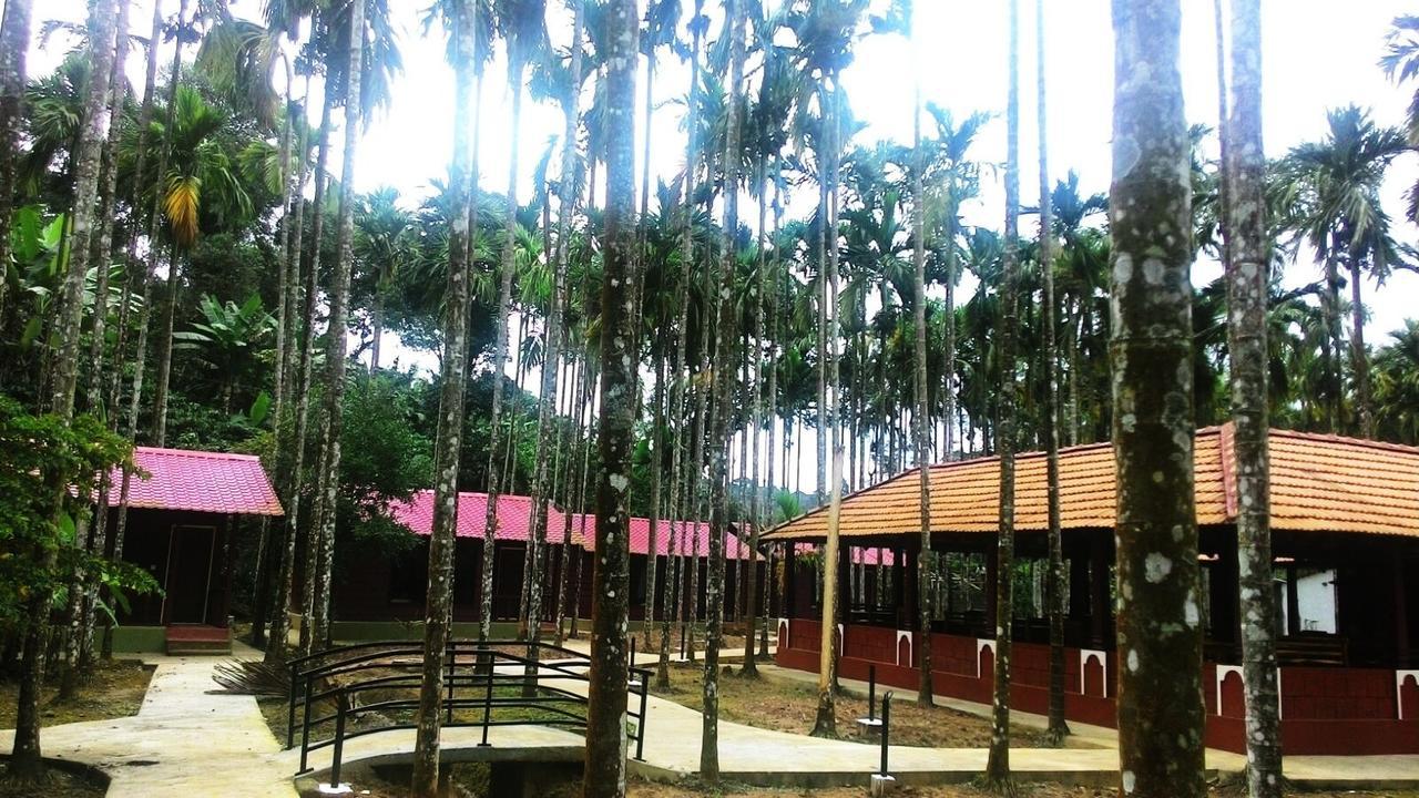 La Flora Prakruth Resort Coorg Madikeri Buitenkant foto