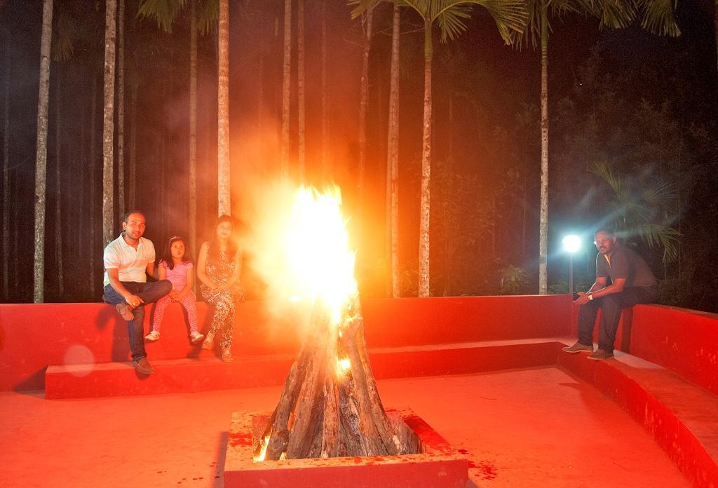 La Flora Prakruth Resort Coorg Madikeri Buitenkant foto