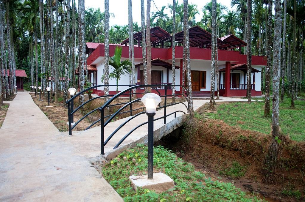 La Flora Prakruth Resort Coorg Madikeri Buitenkant foto